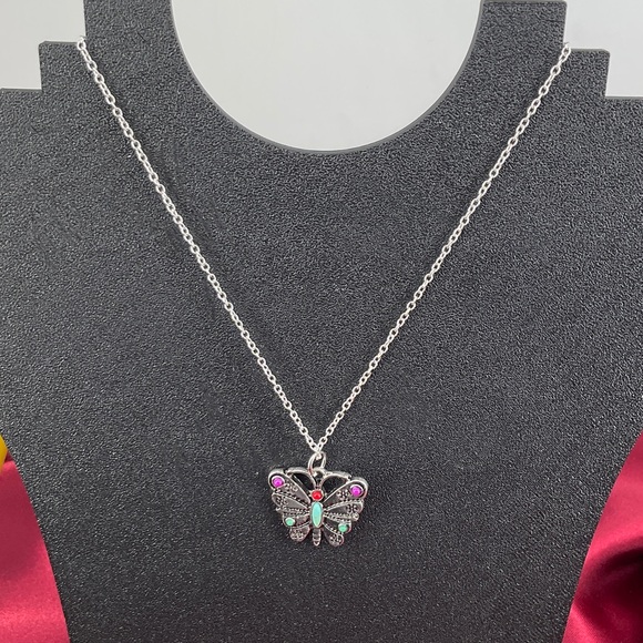 Jewelry - Silver Butterfly Pendant Necklace